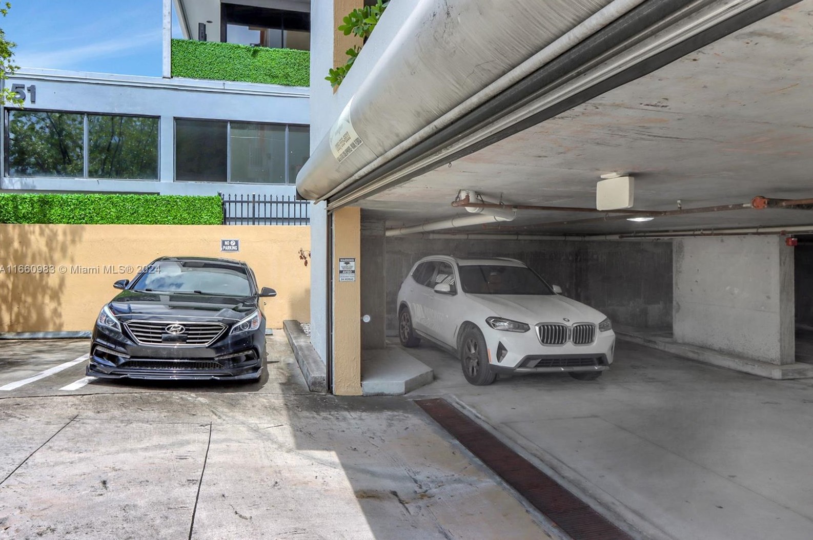 115 42nd Ave, Miami FL 33134-1715 exterior