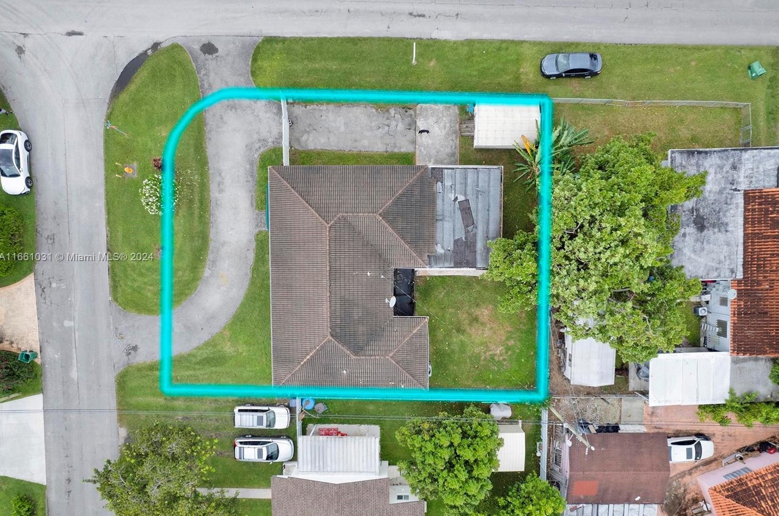 7645 19th St, Miami, FL 33155-1592