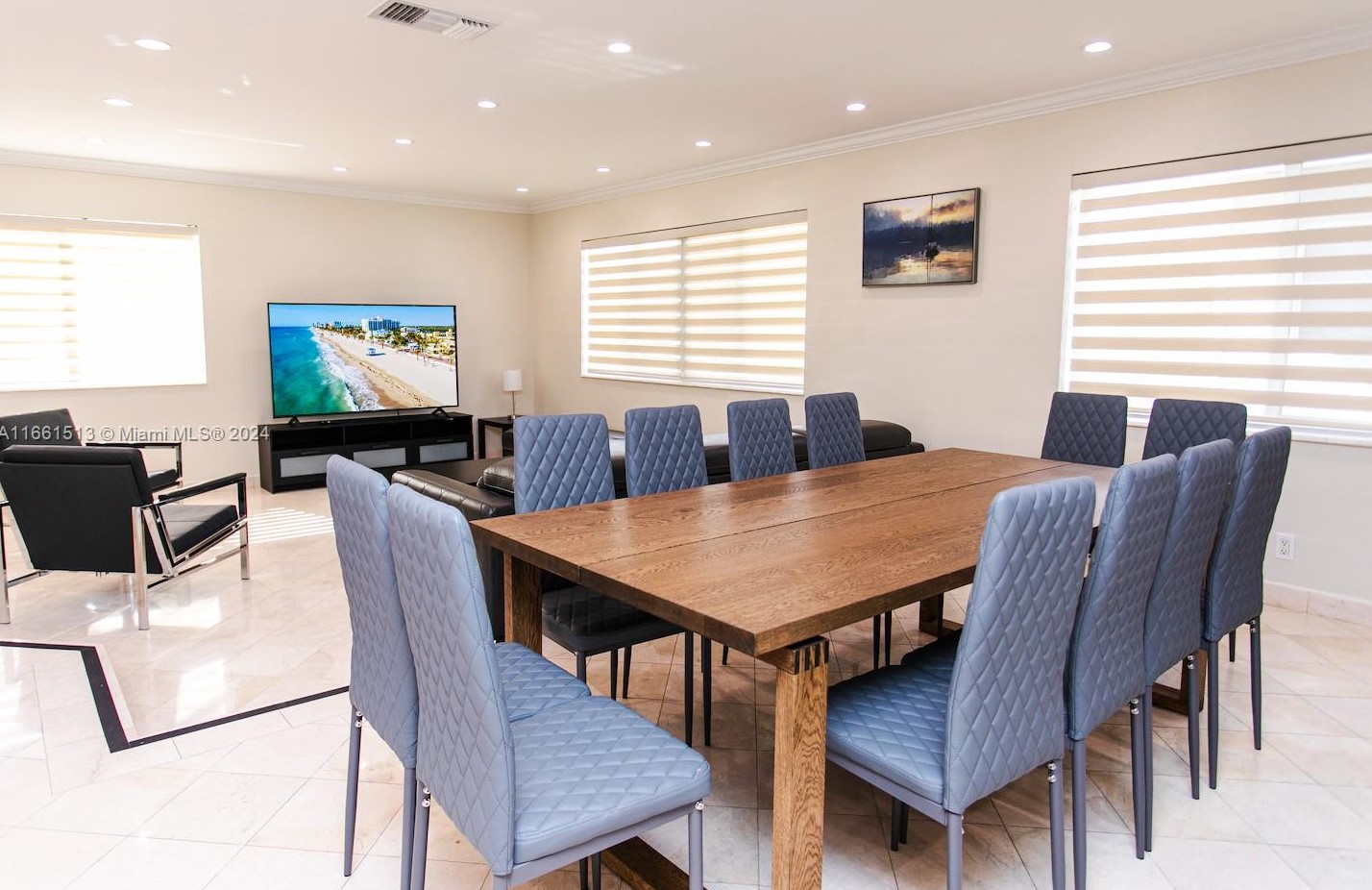 1045 Hollywood Blvd, Hollywood FL 33019-1515 exterior