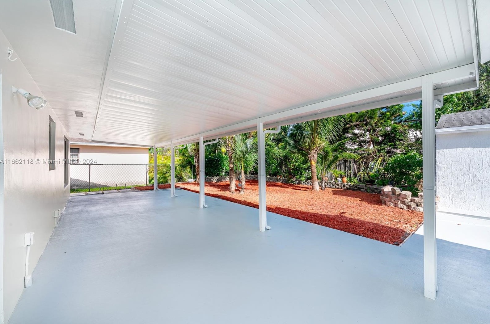 13015 2nd Ter, Miami FL 33125-4936 exterior