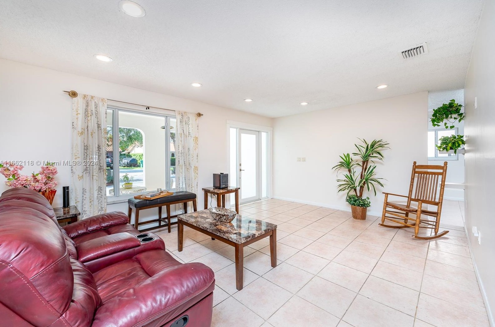 13015 2nd Ter, Miami FL 33125-4936 exterior