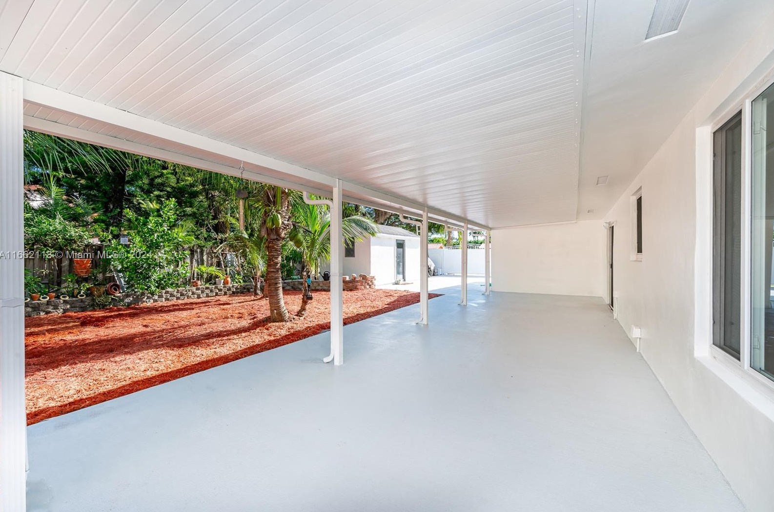 13015 2nd Ter, Miami FL 33125-4936 exterior