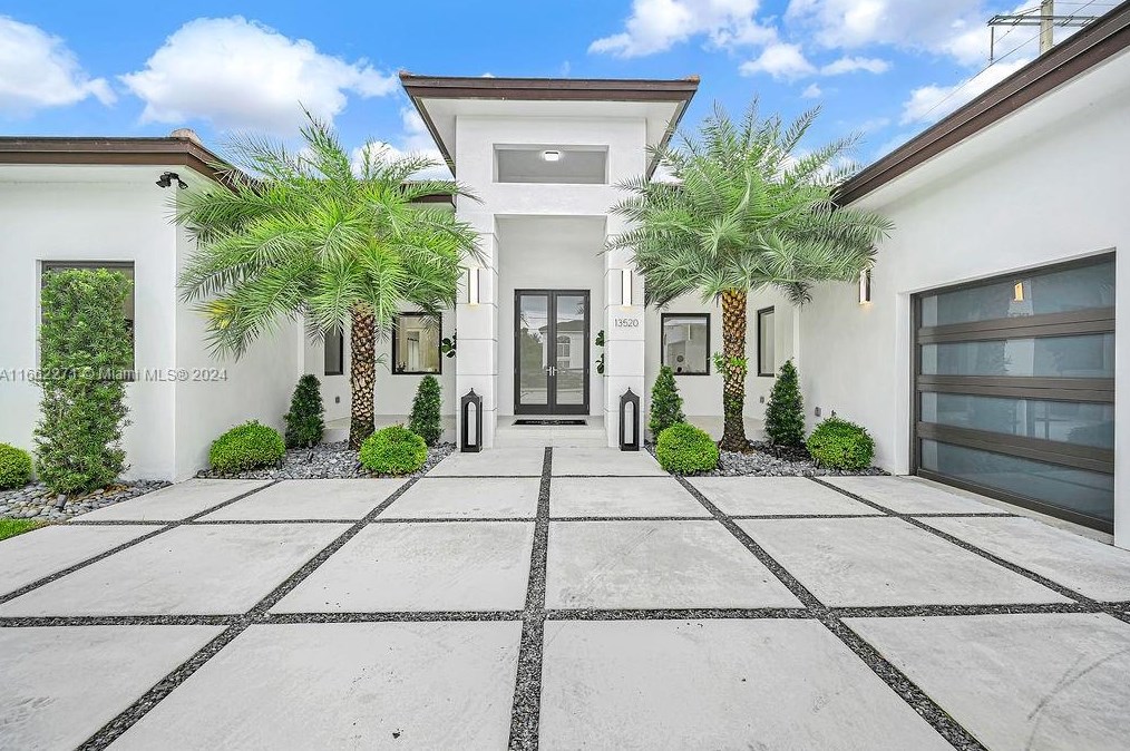 13520 36th St, Miami, FL 33175-6913