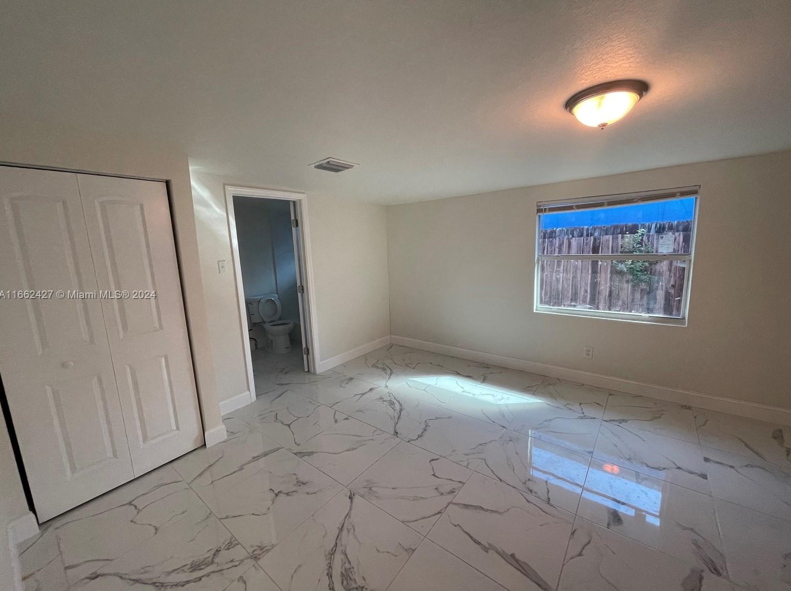 3327 101st St, Miami, FL 33147-1521