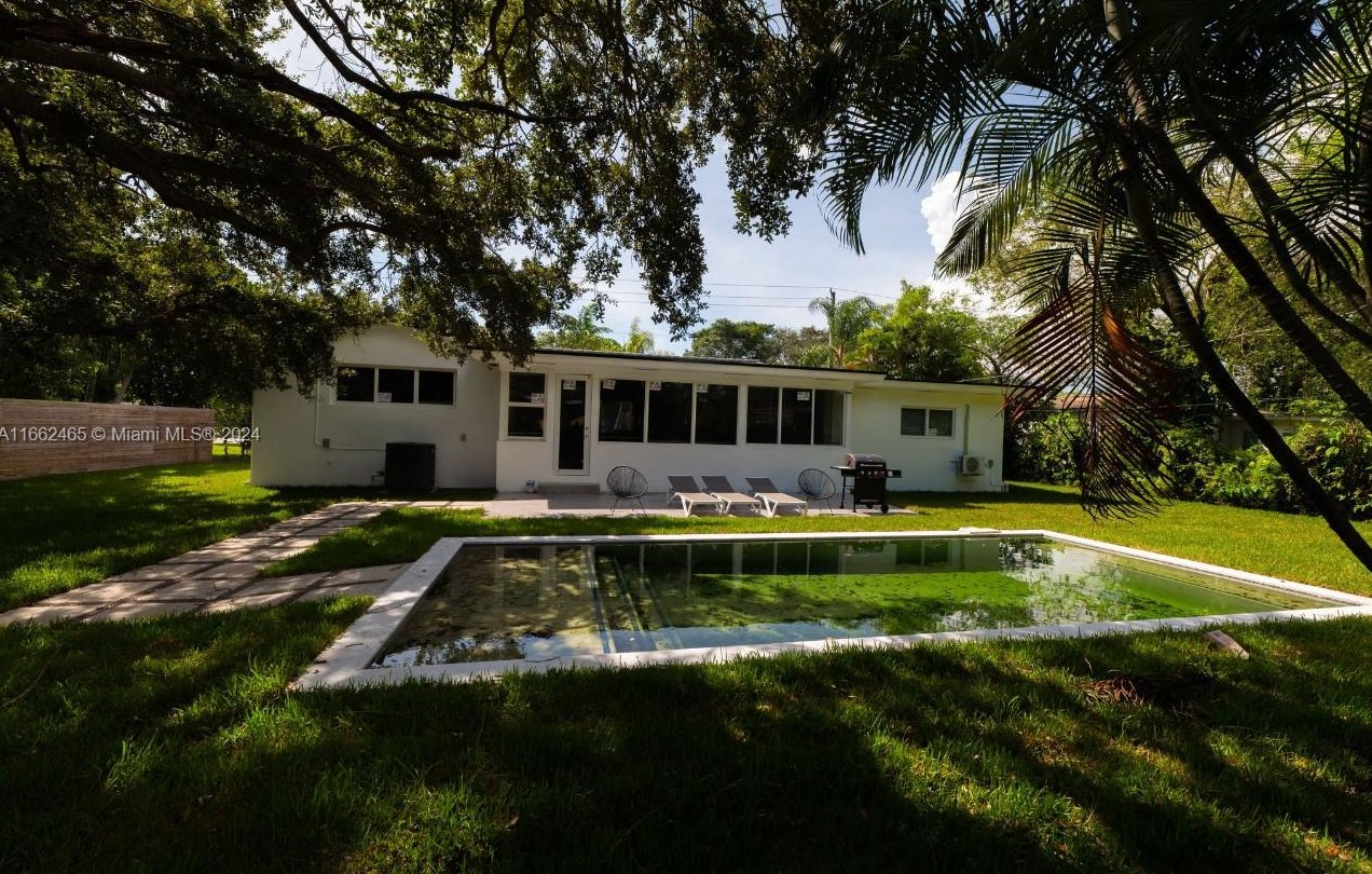 45 103 St, Miami FL 33138-2457 exterior