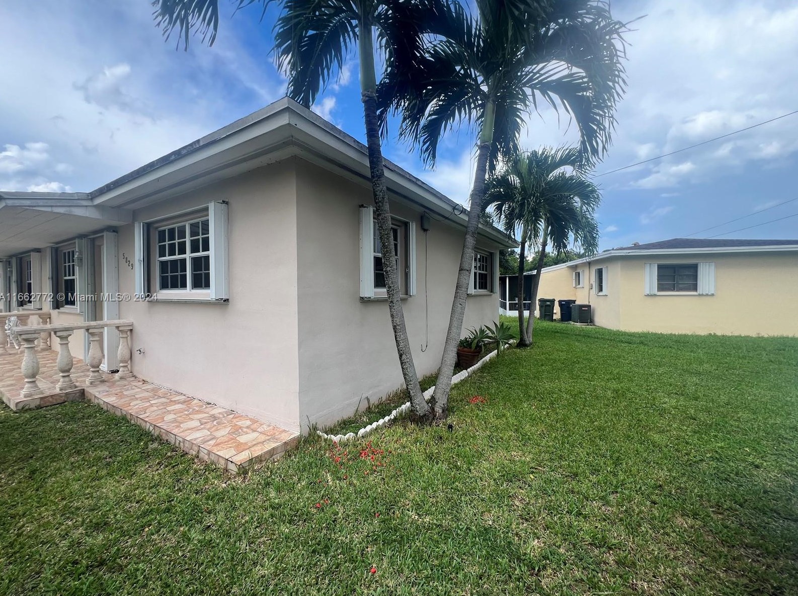 5829 Nw 37th St #1, Miami, FL 33166