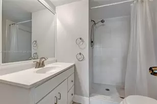 2881 N Pine Island Rd, Sunrise, FL 33322 - Photo 22