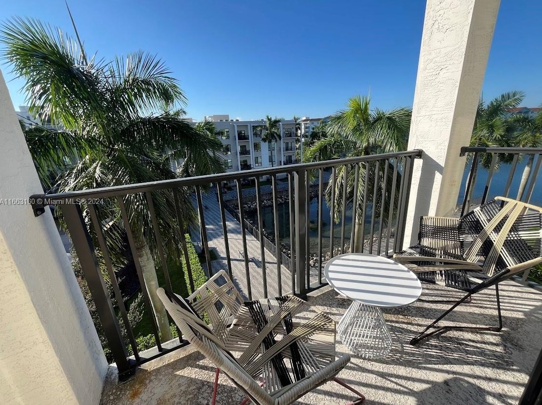 4640 84th Ave, Miami, FL 33166-5443