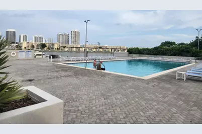 18061 Biscayne Blvd #702, Aventura, FL 33160 - Photo 20