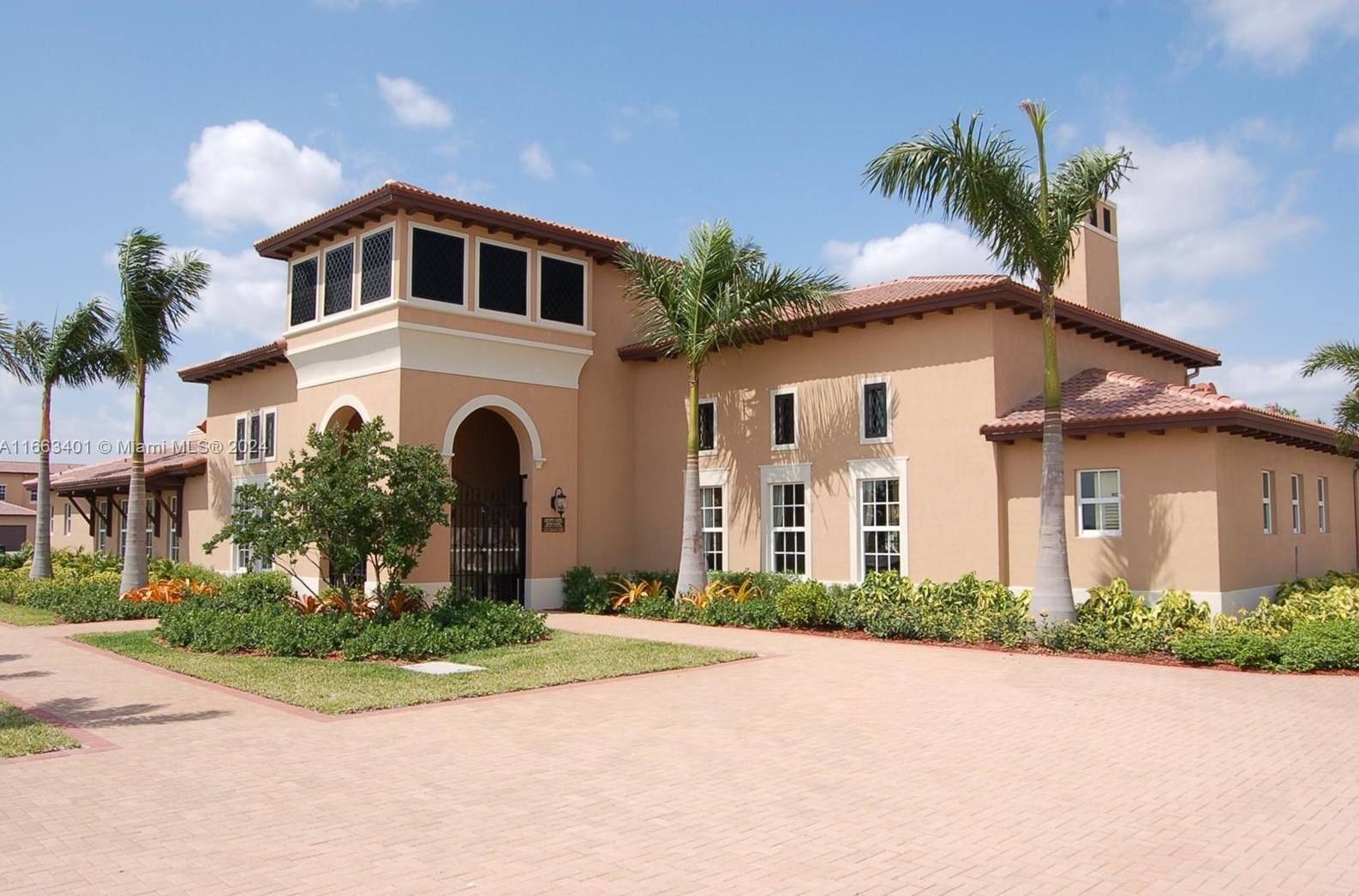 1128 Sw 146th Terrace #1128, Hollywood, FL 33027