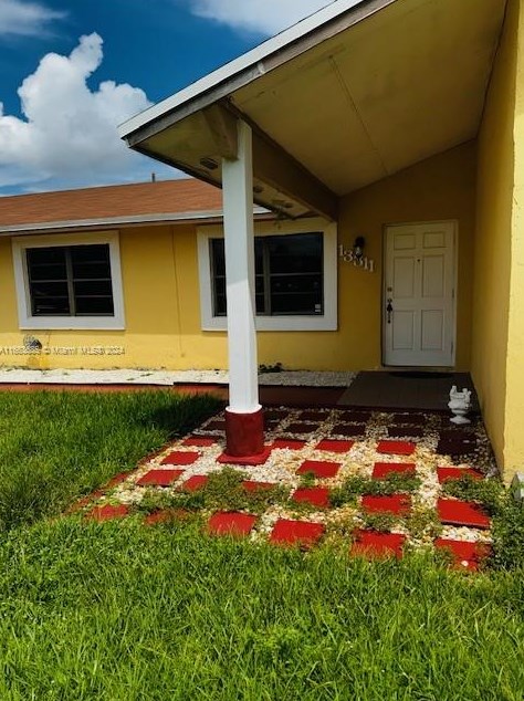 13311 46th St, Miami, FL 33175-3903