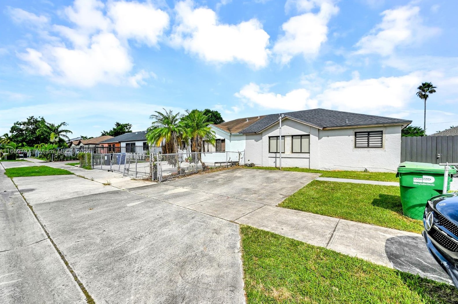 19947 122nd Ct, Miami, FL 33177-4944