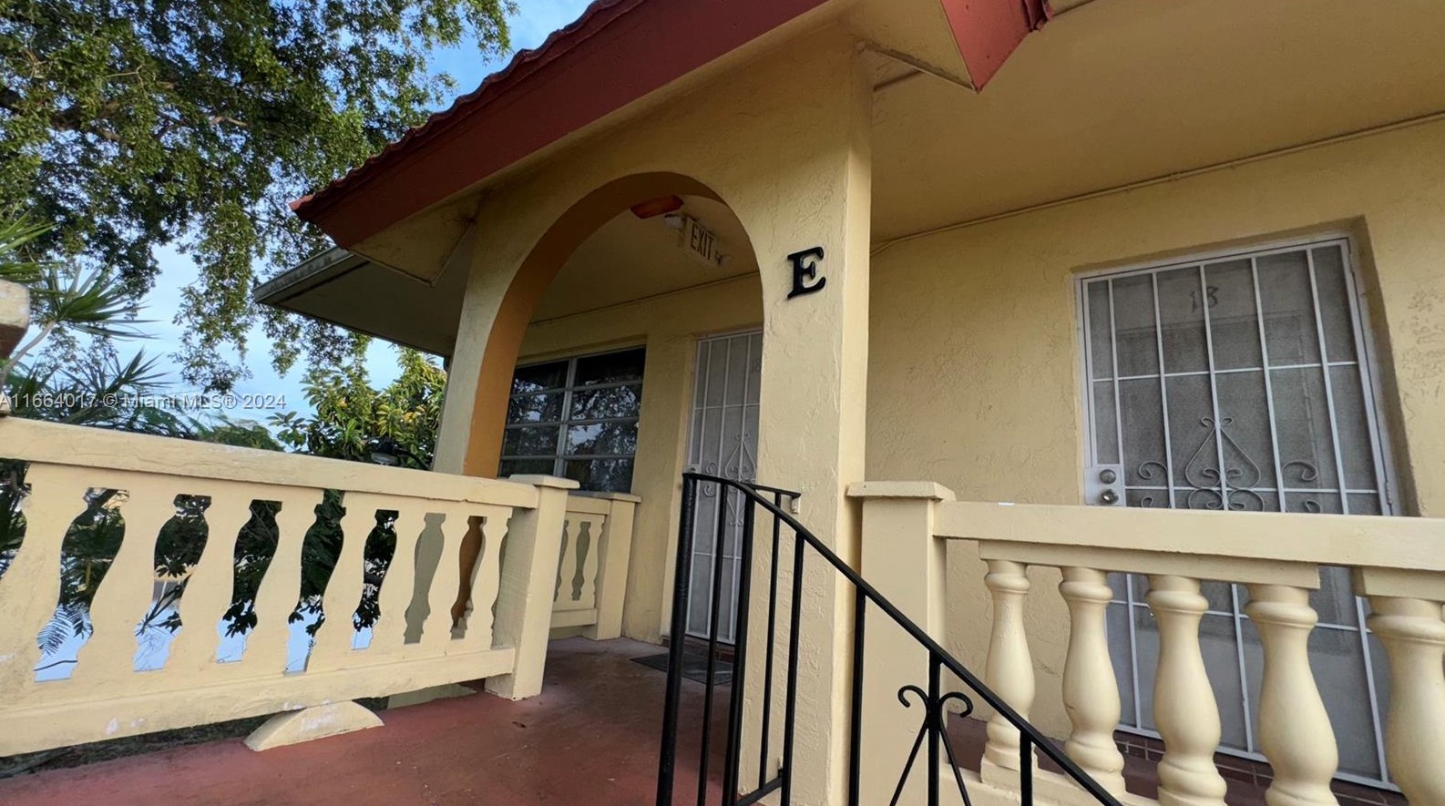 160 Ne 203rd Terrace #e20, Miami, FL 33179
