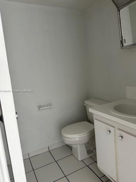 854 87th Ave, Miami FL 33172-3445 exterior