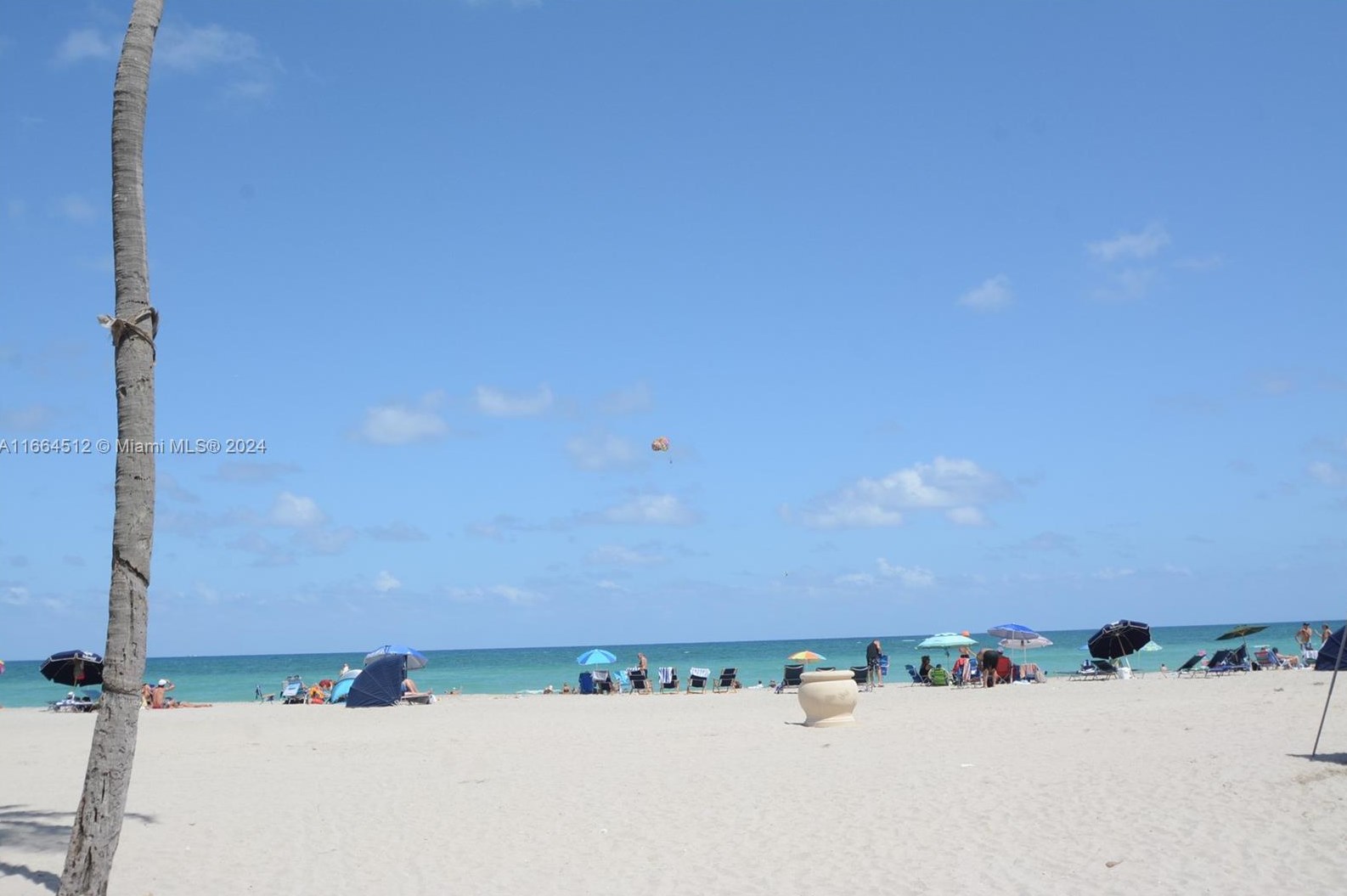 777 Ocean Dr, Hollywood FL  33019-2009 exterior