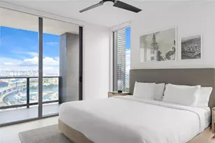 601 NE 1 St, Miami, FL 33132 - Photo 10