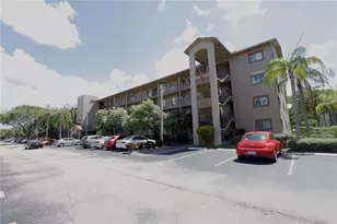 12750 SW 15th St, Pembroke Pines, FL 33027 - Photo 38