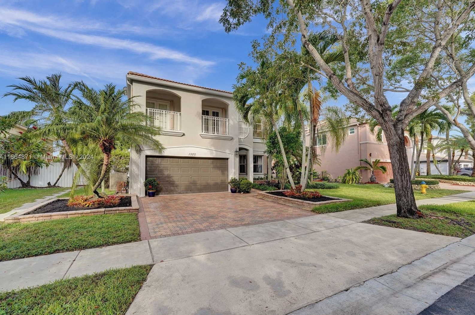 1520 Sw 171st Terrace, Hollywood, FL 33027
