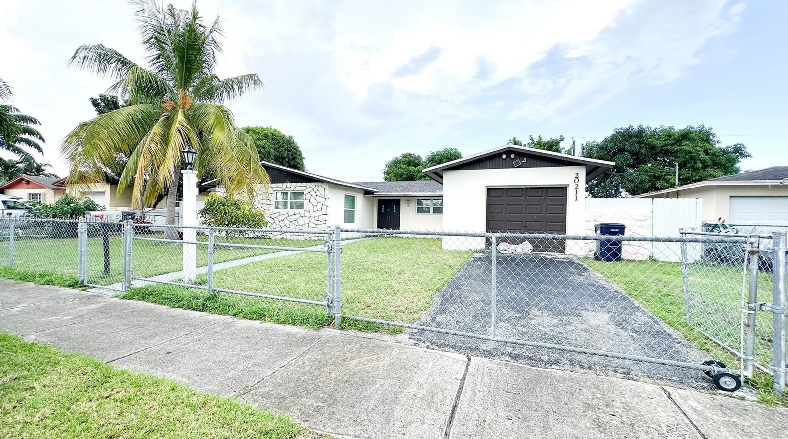 20211 Sw 116th Ave, Miami, FL 33189