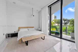 2811 S Bayshore Dr, Miami, FL 33133 - Photo 20