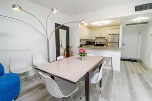 2301 Collins Ave, Miami Beach, FL 33139 - Photo 4