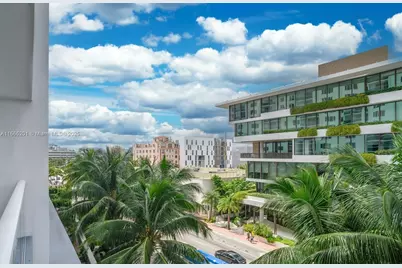 2301 Collins Av #429, Miami Beach, FL 33139 - Photo 10
