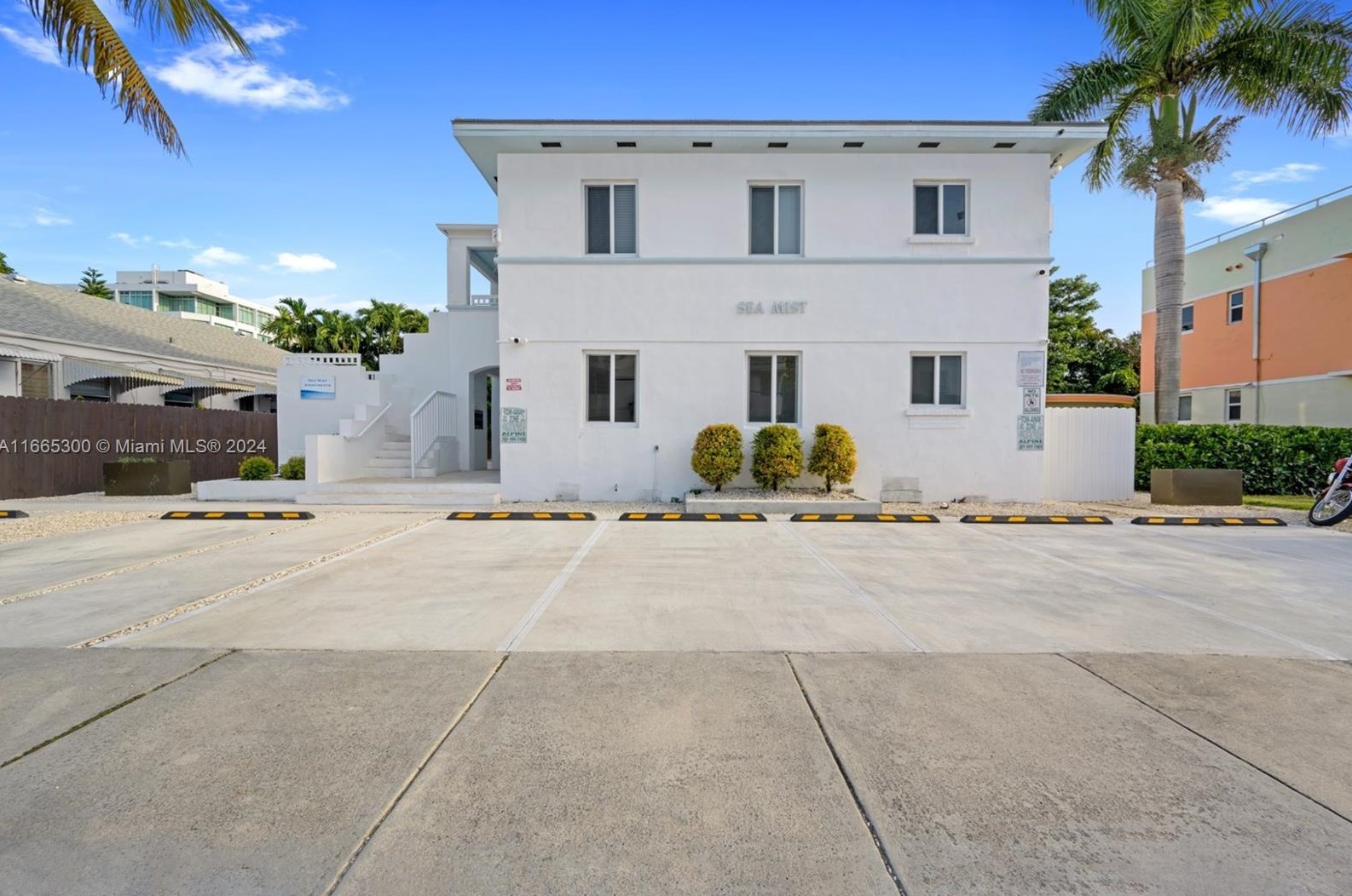 550 82nd Ter, Miami FL  33138-4032 exterior