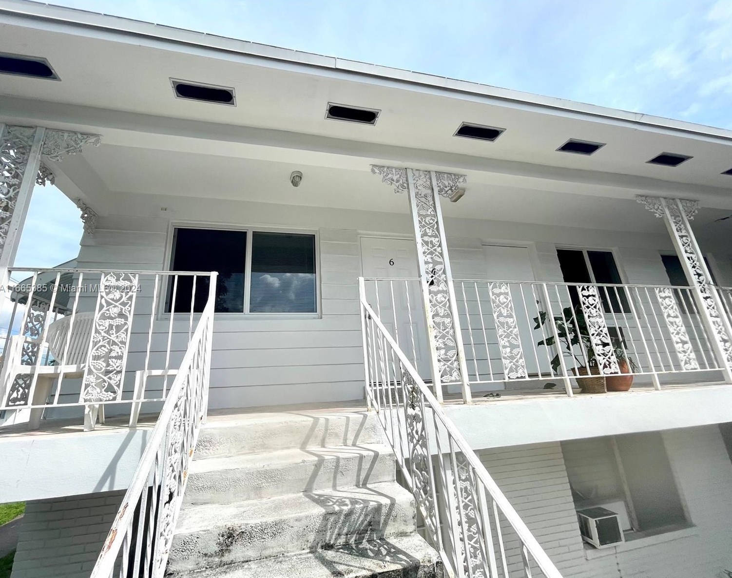 601 S 19th Ave #6, Hollywood, FL 33020
