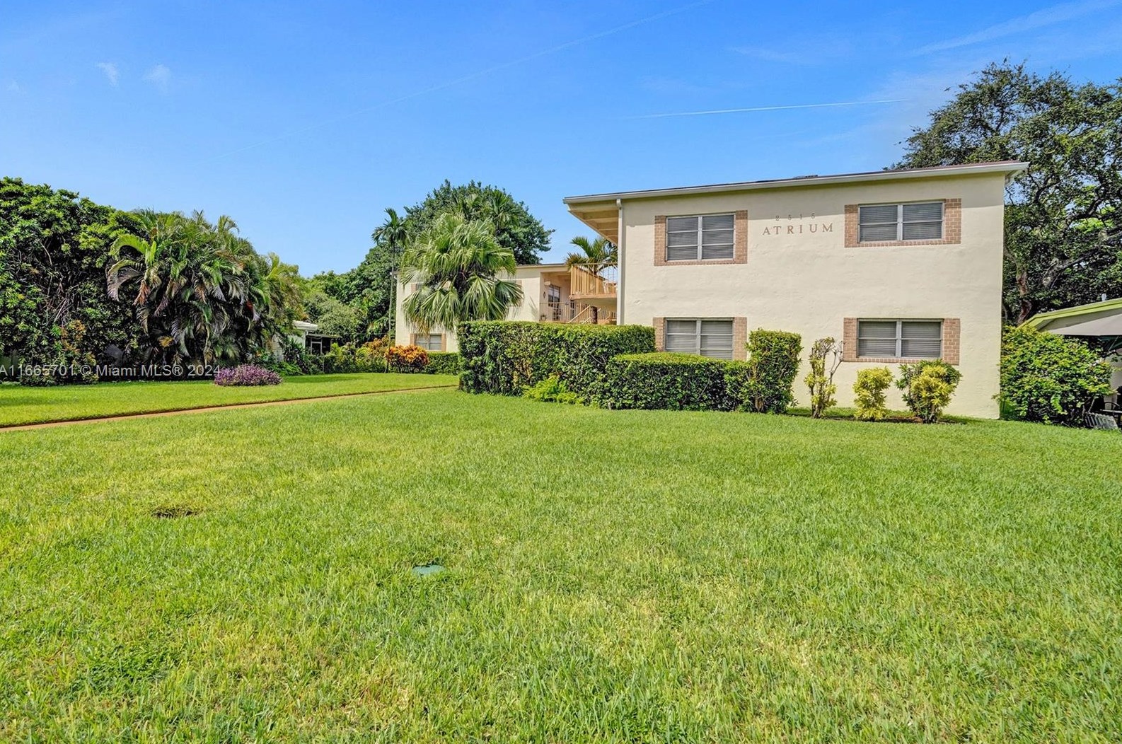 2515 Polk St, Hollywood, FL 33020-4317