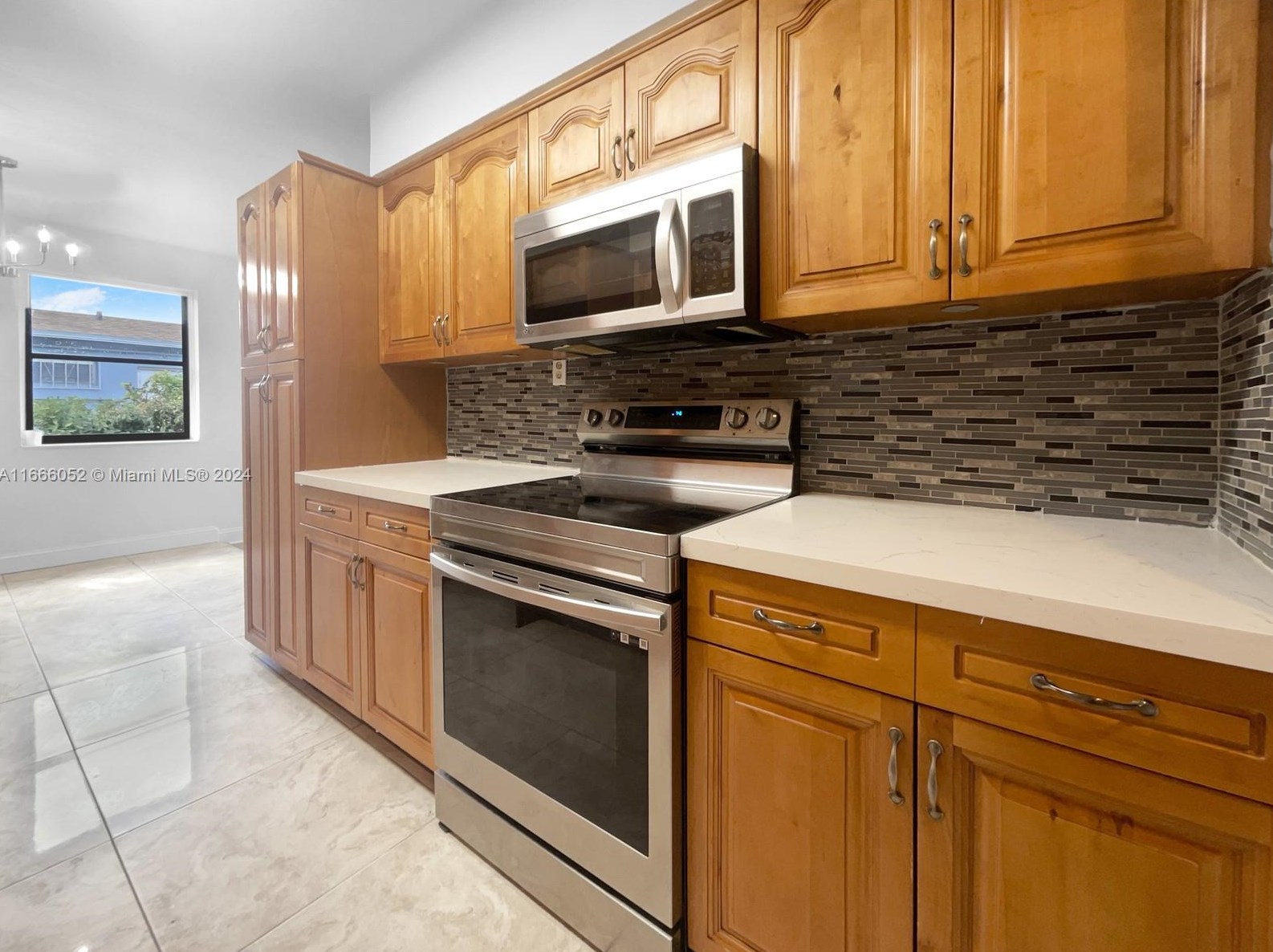 910 Ne 155th Terrace, Miami, FL 33162