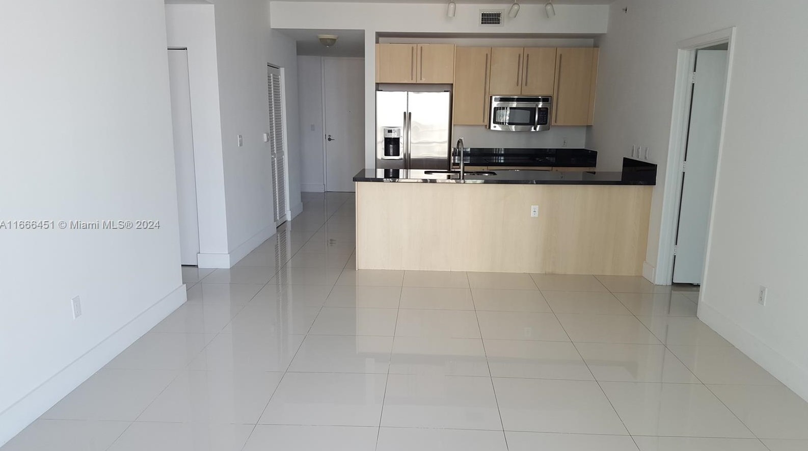79 Sw 12th St #1910-s, Miami, FL 33130