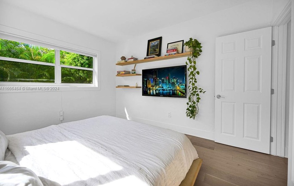 1010 83 St, Miami FL 33173-4104 exterior