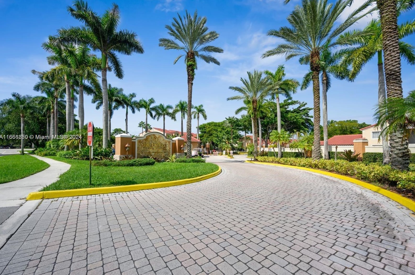 2103 Renaissance Blvd #301, Hollywood, FL 33025