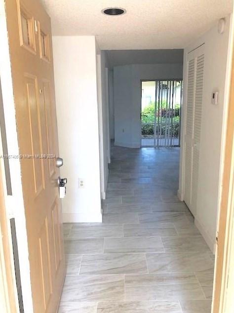 22102 Glenmoor Dr, West Palm Beach, FL 33409-2791
