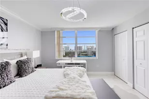 2750 NE 183rd St, Aventura, FL 33160 - Photo 24