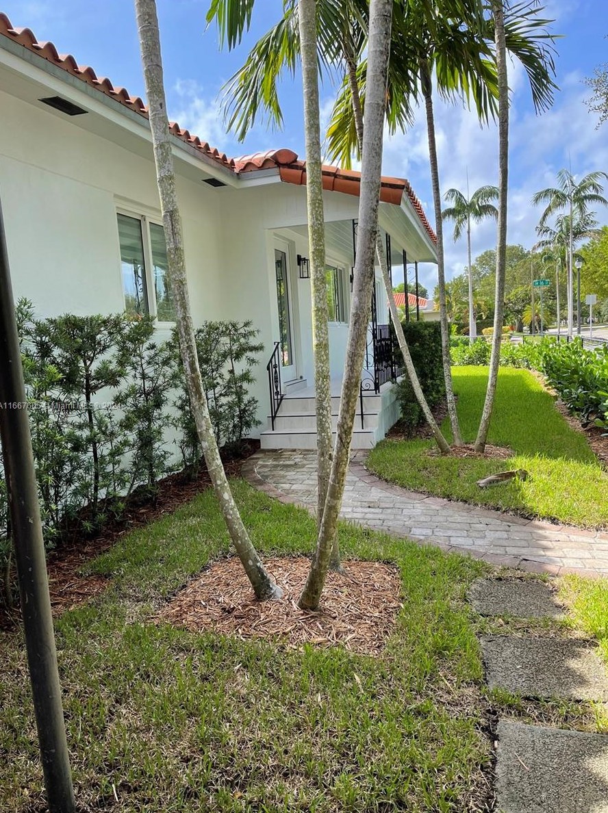 1585 Sw 13th Ave, Miami Beach, FL 33145