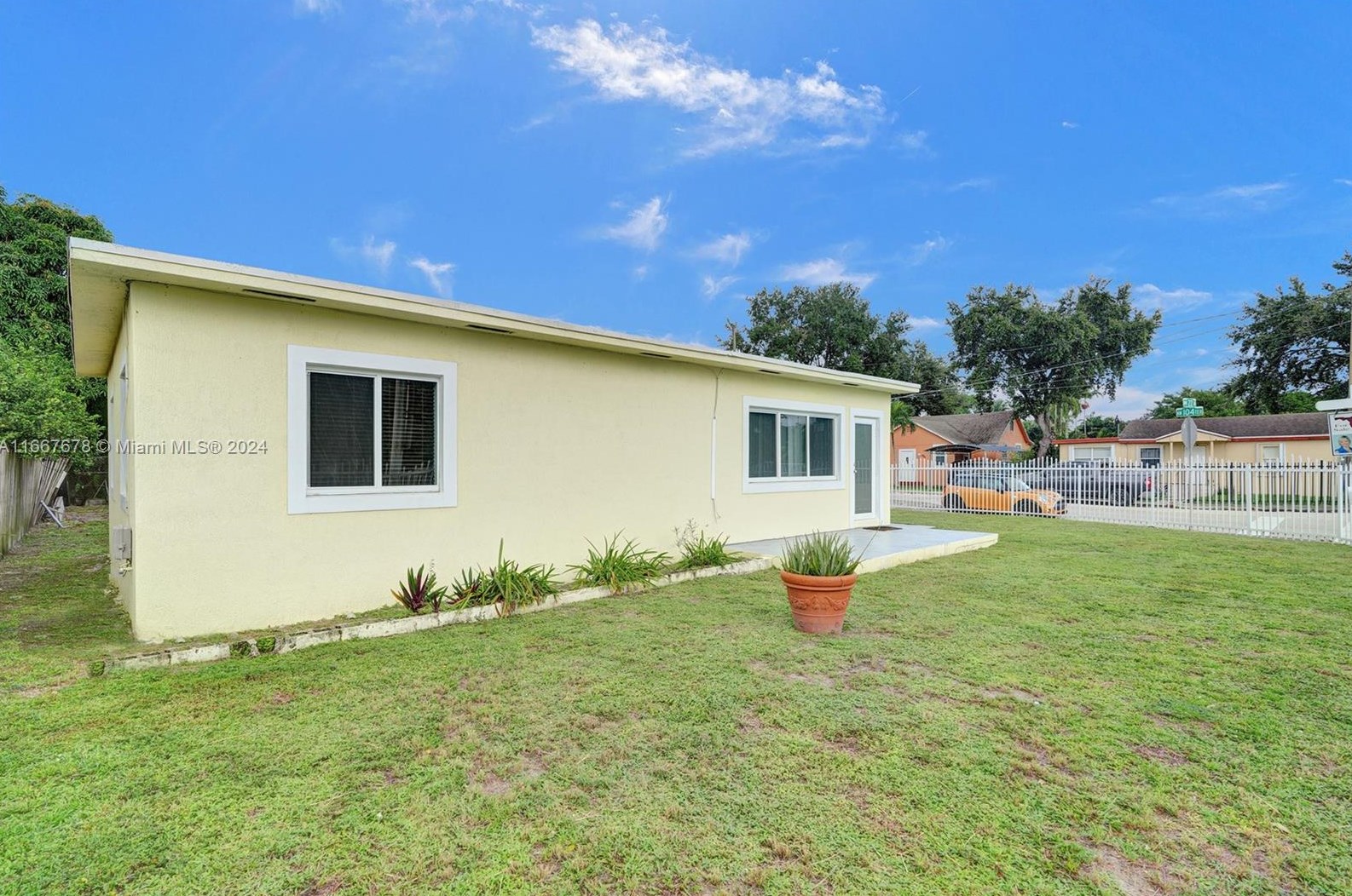 10420 Nw 22nd Ave, Miami, FL 33147