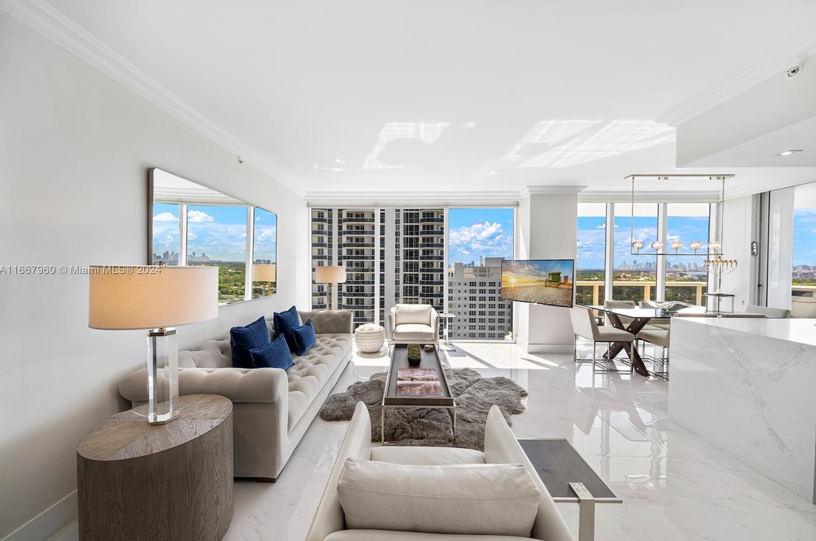 4779 Collins Ave #1905, Miami, FL 33140