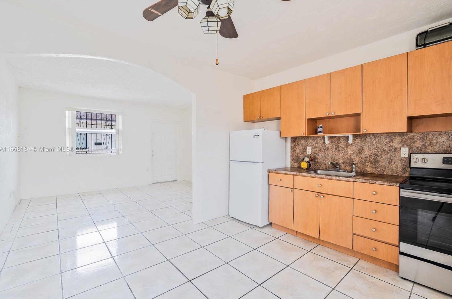 2657 14th Ave, Miami, FL 33142-7649