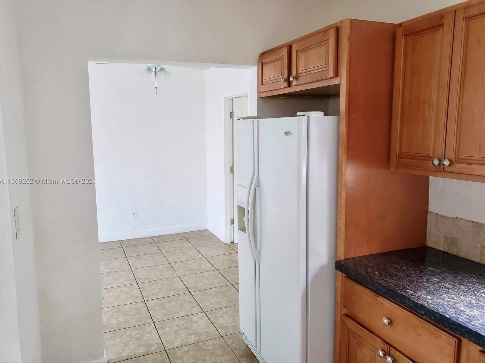 1423 175 St, Miami FL 33162-1356 exterior