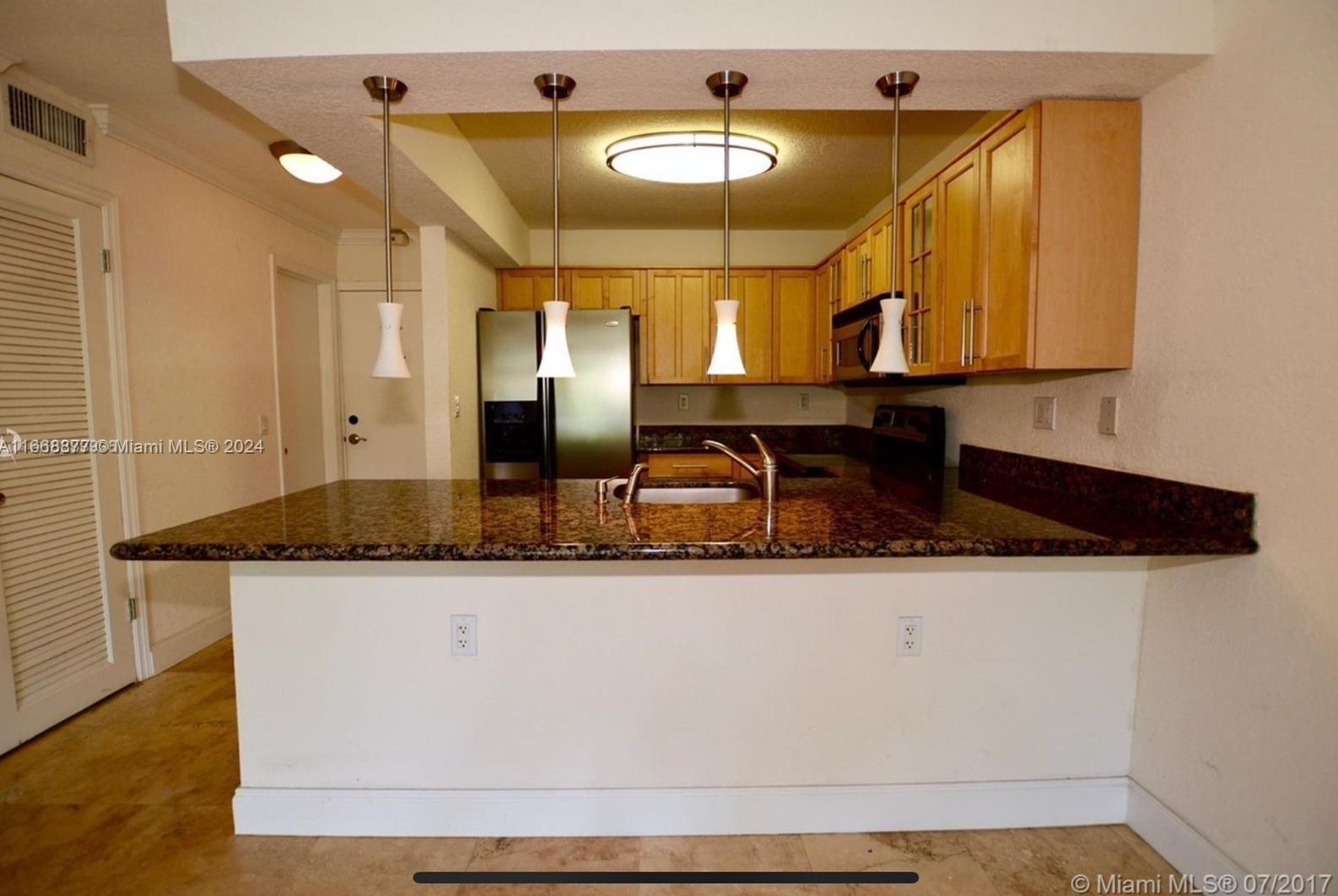 2640 Ne 135th St Apt 415, Miami, FL 33181