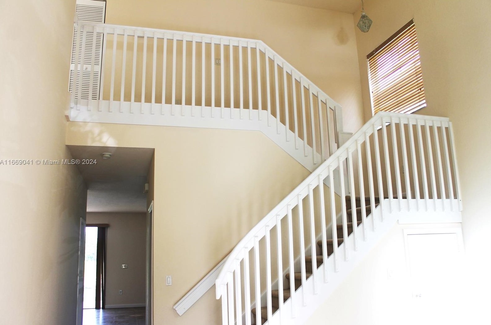 4911 Sw 155th Ave, Hollywood, FL 33027