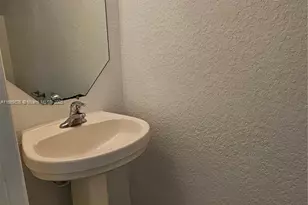 1935 Gardenia Ct, Riviera Beach, FL 33404 - Photo 28