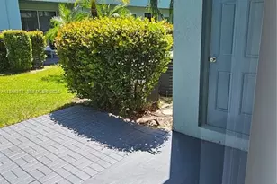 1935 Gardenia Ct, Riviera Beach, FL 33404 - Photo 44