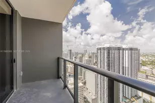 601 NE 1st St, Miami, FL 33132 - Photo 34