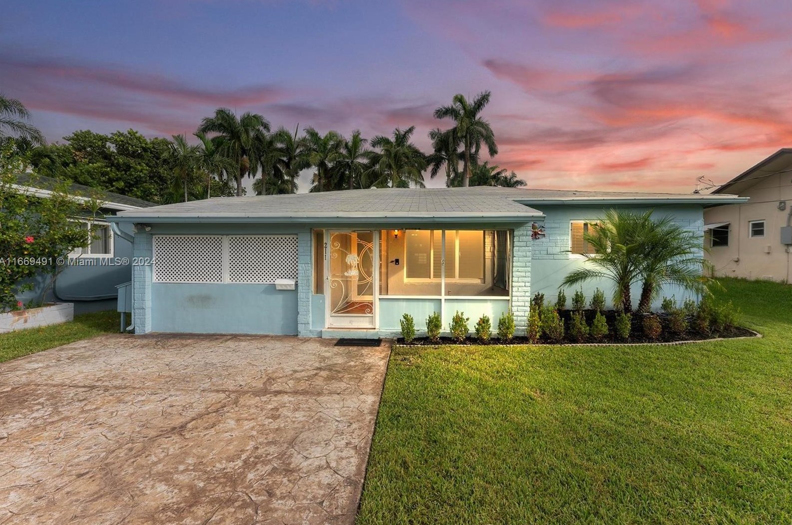 211 Se 1st Terrace, Dania Beach, FL 33004