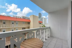 3113 S Ocean Dr, Hallandale Beach, FL 33009 - Photo 22