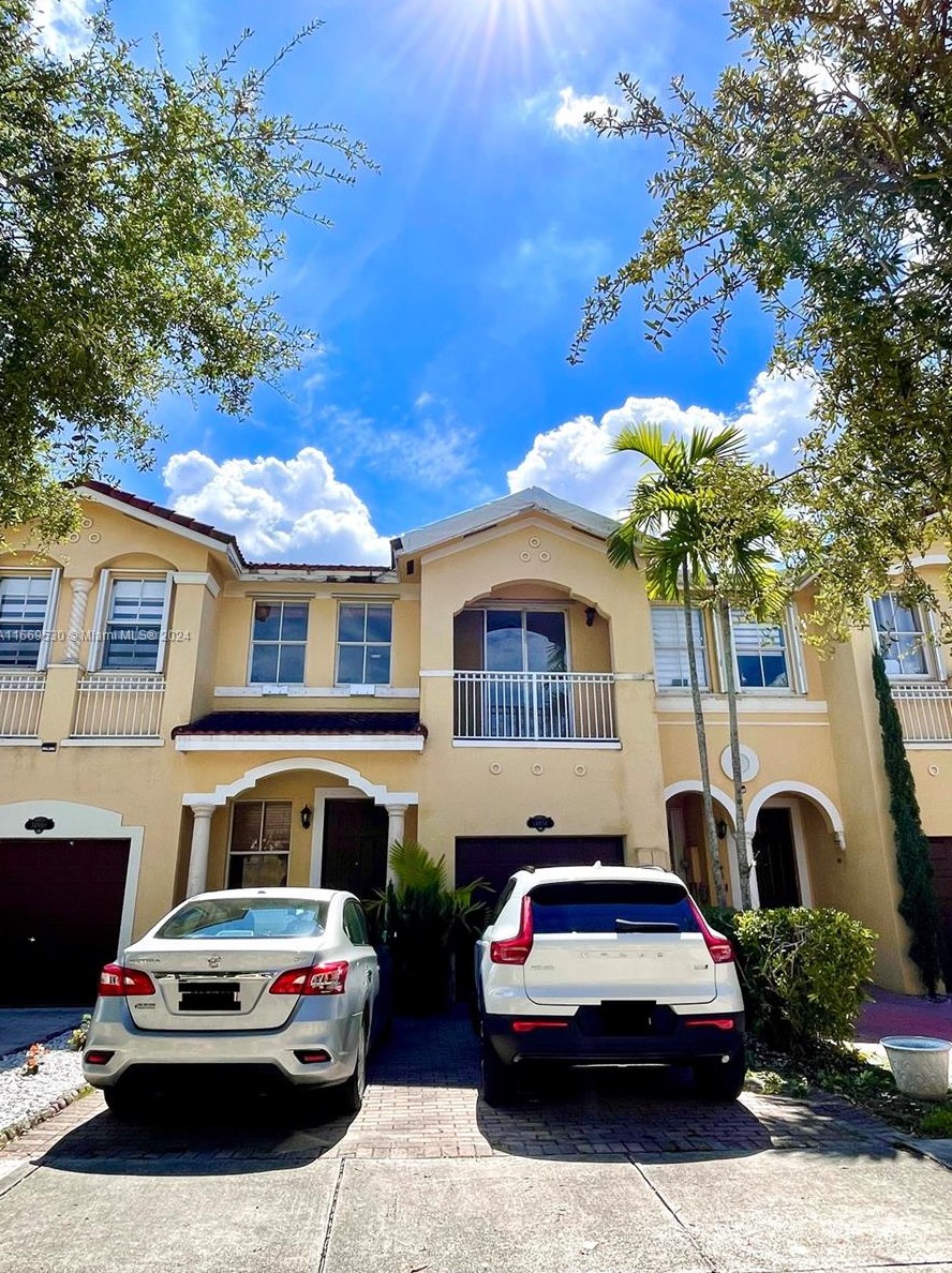 14954 9th Ln, Miami, FL 33194-2928