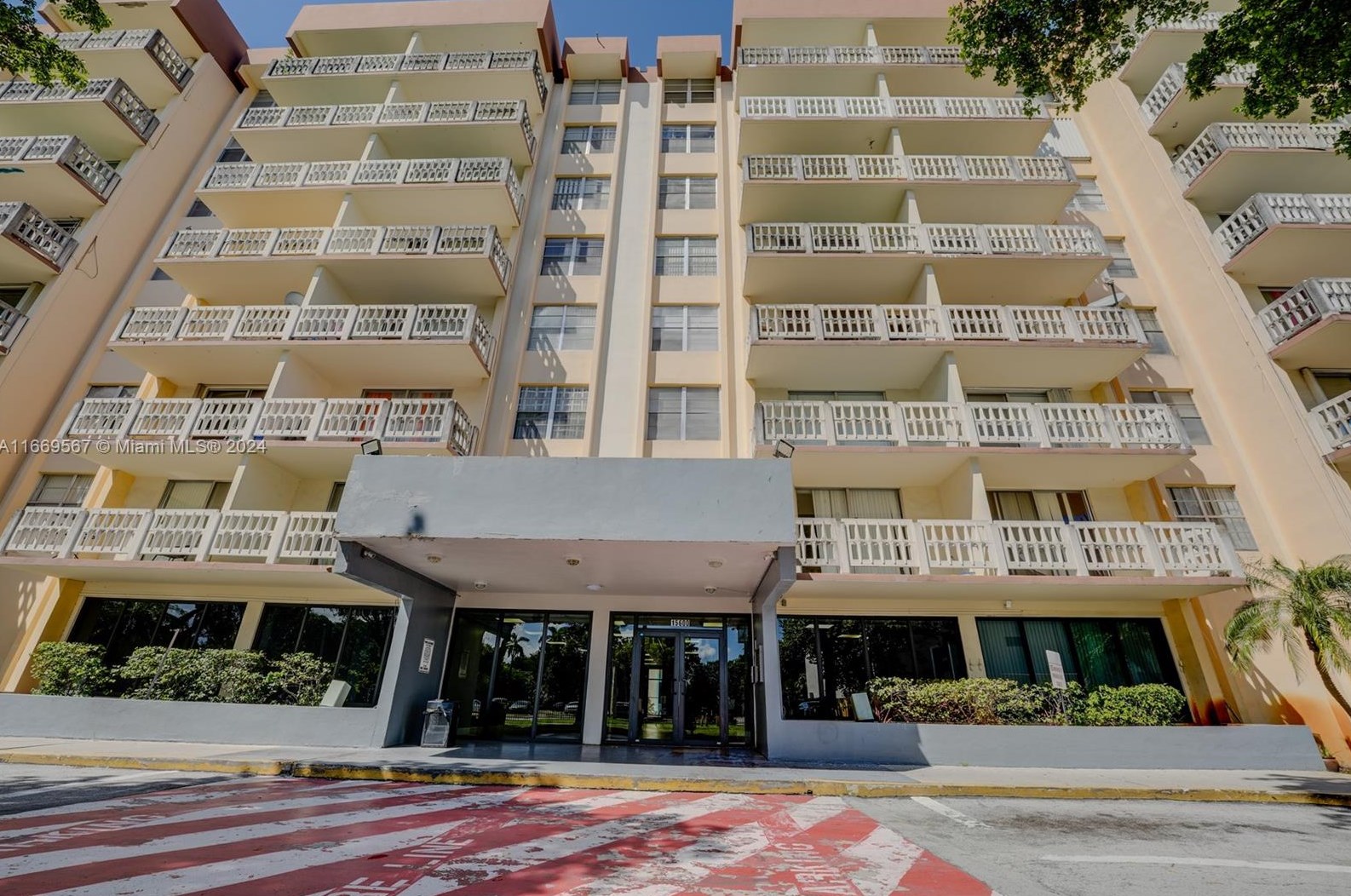 15600 Nw 7th Ave #410, Miami, FL 33169