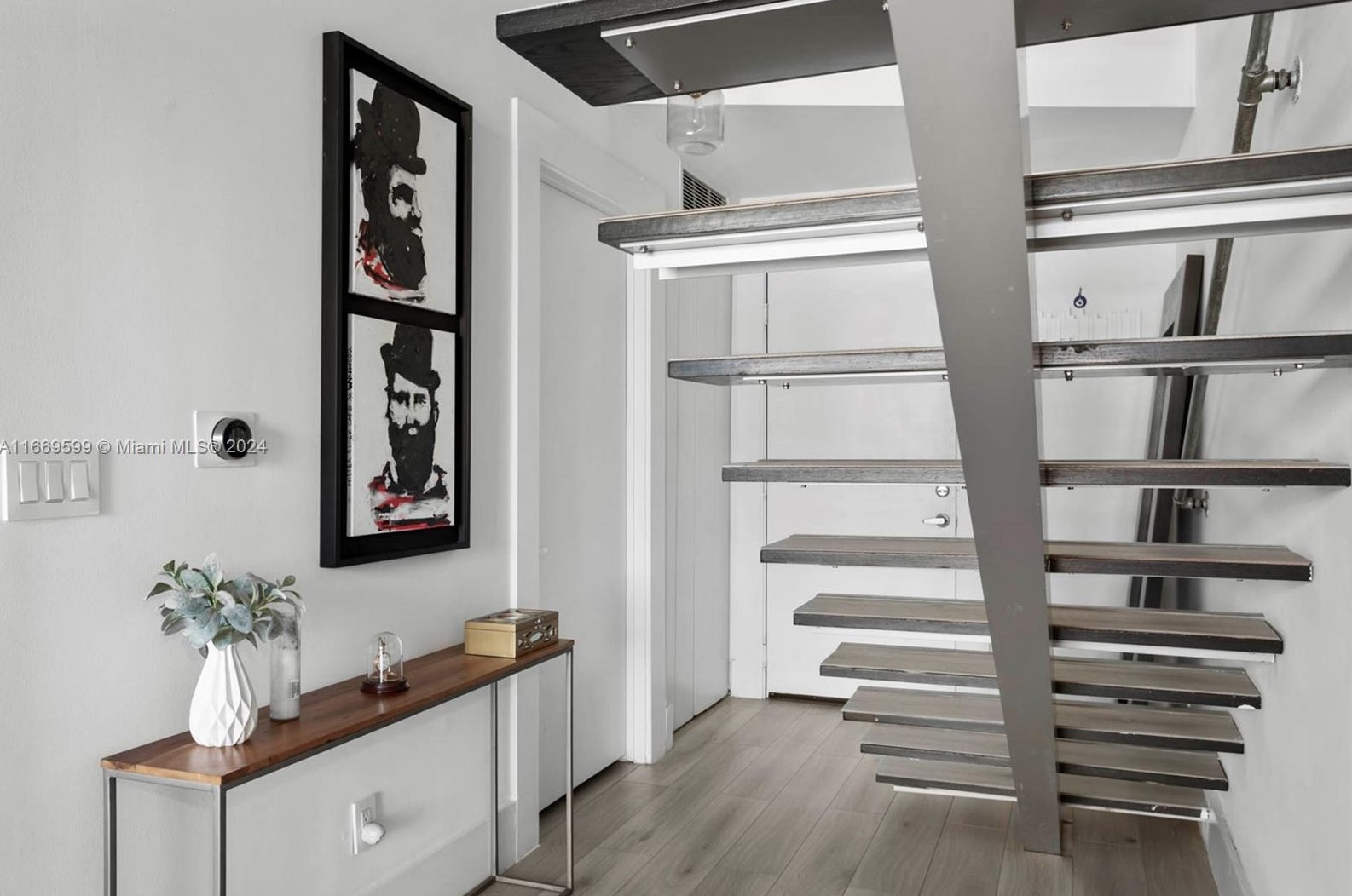 690 Sw 1st Ct #1905, Miami Beach, FL 33130